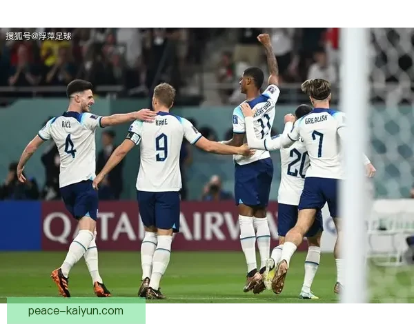 图赫尔球队站位展示战术灵活性，近期比赛表现稳健引发关注