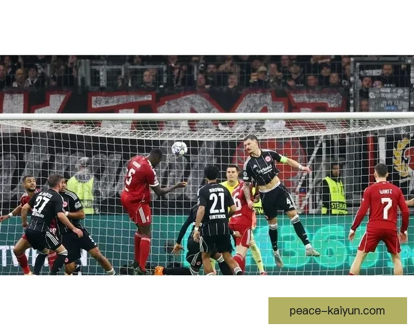 法兰克福在本赛季比赛中节奏提升，状态回暖引发关注